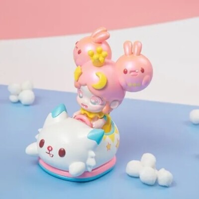 Moedouble Yaya x Pang Ngaew NGUI DODGEM CAR    12.5cm Resin LE99 NEW w/Shipper