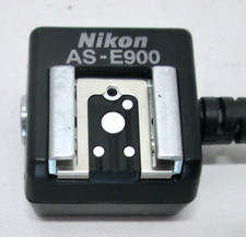 NIKON AS-E900 MULTI FLASH ADAPTER AND LEAD FOR COOLPIX 900, 990,995 4500