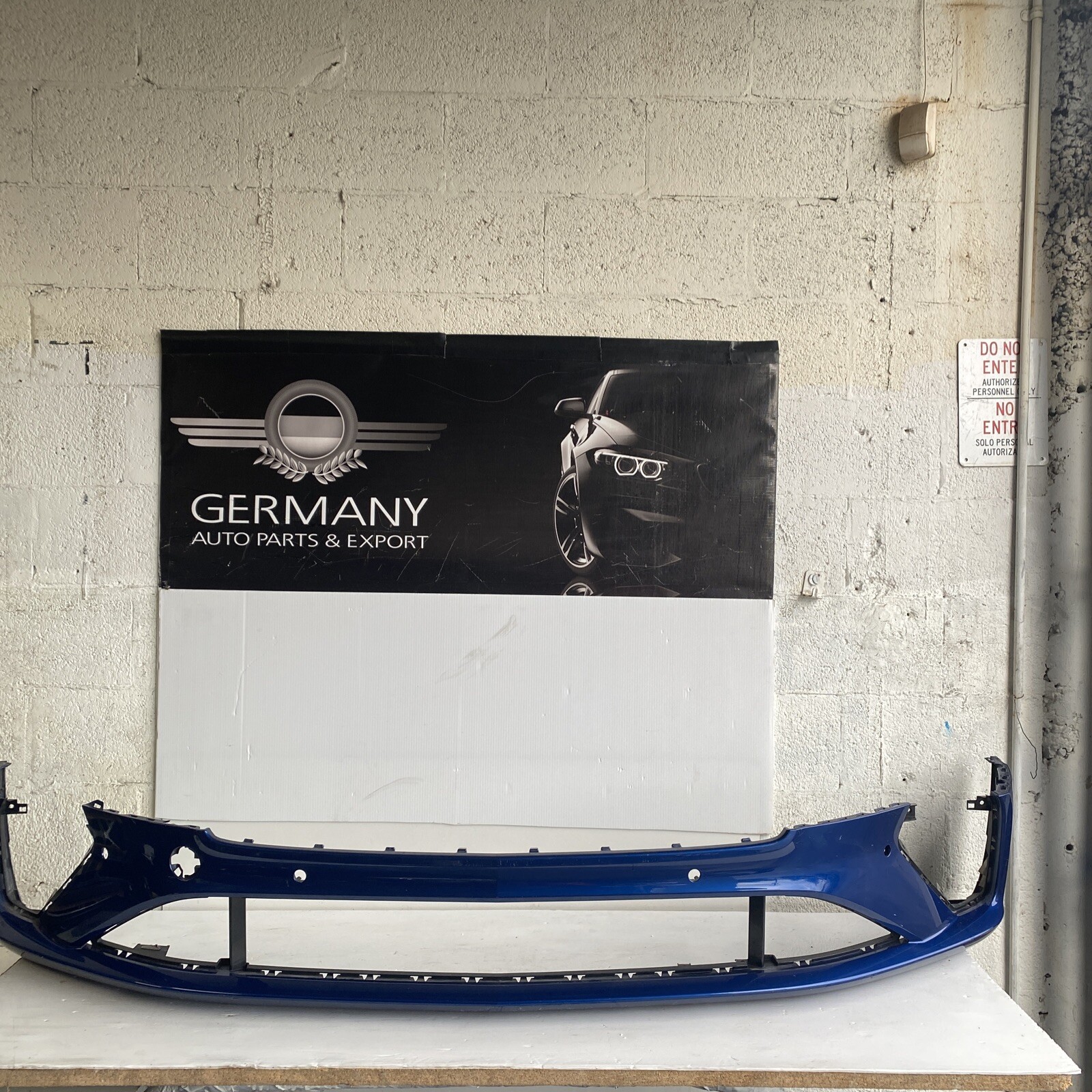 2019-2021 BENTLEY CONTINENTAL GT OEM FRONT BUMPER COVER PLASTIC 19-21