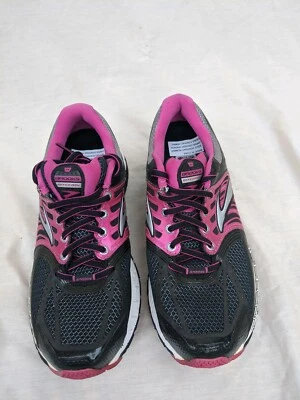 brooks beast 13 green