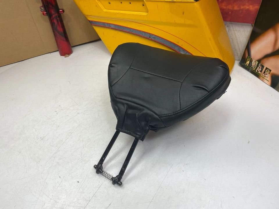 🔥Genuine Harley 97-21 Touring Front Style Riders Backrest OEM🔥 - Image 2 of 4