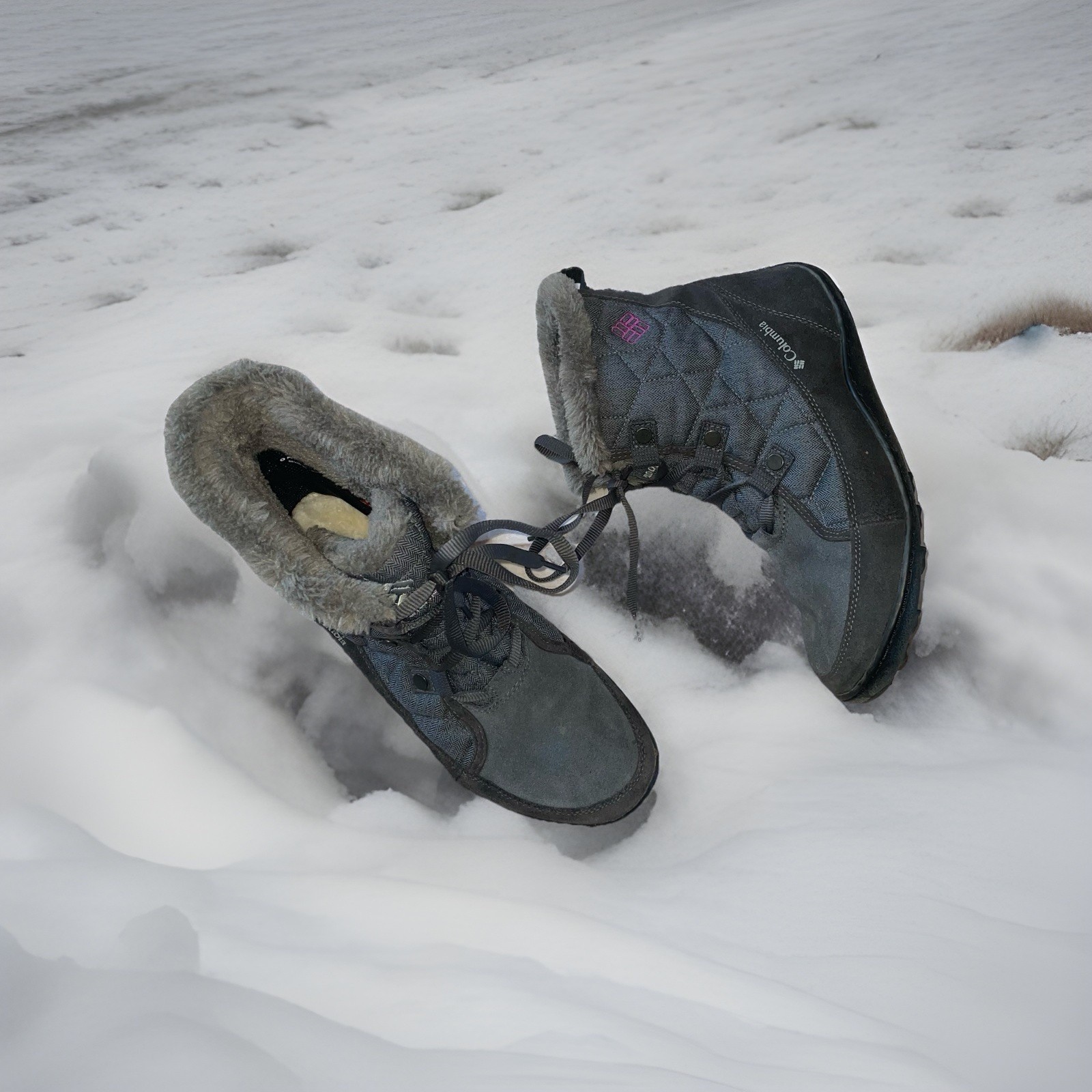 Columbia Women’s 9.5 Snow Boots Faux Fur Lined