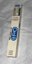 Vtg  Oral B Toothbrush 35 Adult 4 Row Sz Small Soft Bristle Blue USA
