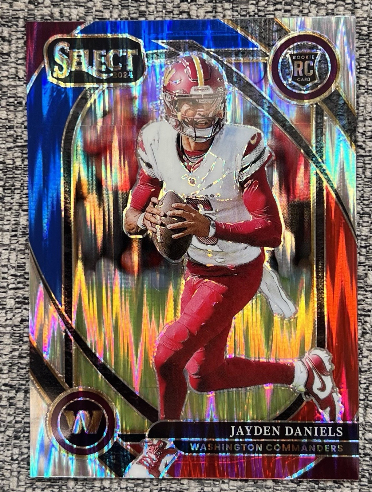 2024 Panini Select Club Level Jayden Daniels #217 Red & Blue Shock Prizm (RC)