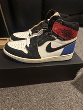 The NIKE  Air Jordan 1 Retro High OG So Fragment D Union Varsity Red 10