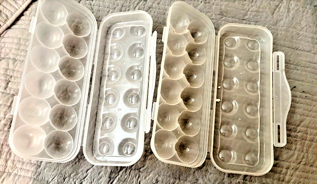 SET of 2 -12 Egg Clear Plastic Refrigerator Storage Trays/Holders-With Snap Lid