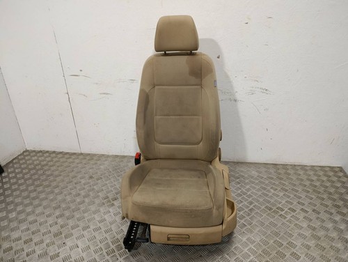 Volkswagen Golf Plus 2006 Fahrersitz KRD51730