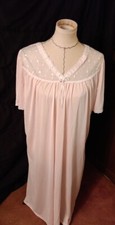 Pale Pink Barbizon Nightgown Large Vintage Short Sleeve W/ Flowers Granny Core