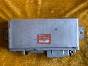 AUDI 80 / B4 ABS Steuergerät 4A0907379A / 0265100056 BOSCH