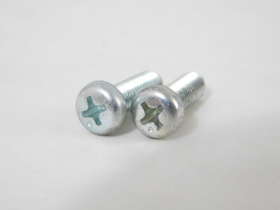 2 NOS Genuine Kawasaki 5x16 Pan Head Screw C2SS KZ1300 KX125 C2TR