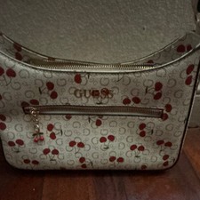 GUESS Logo Print Shoulder Bag White/Red Brown Strap Gold Hardware Zip Bag Charm