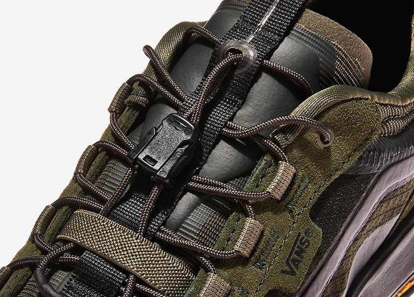 VANS　MTE Crossspath XC/VN000D5VDRK Crosspath XC Shoe in Dark Green | Vans