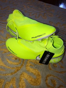 nike phantom vsn volt