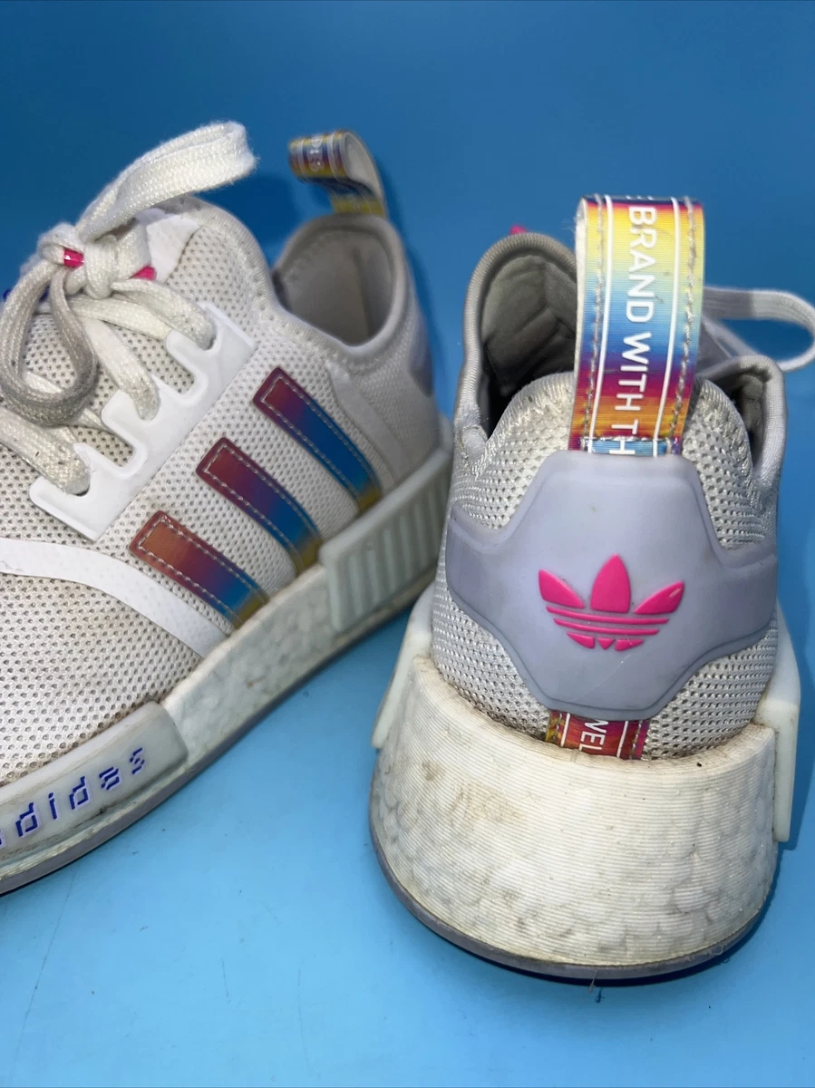Adidas White Trainers Athletic Shoes Size 7 SHW 675001 3 Stripes