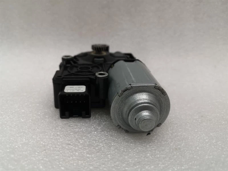 MERCEDES S-class W221 Panorama Sun Roof Motor A2218204742 Schiebedachmotor  - Bild 4 von 4