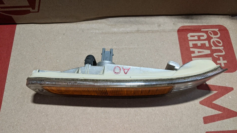 Luz de estacionamiento esquina derecha pasajero HONDA PRELUDE S luz de giro 94-96 Foto 2 de 4