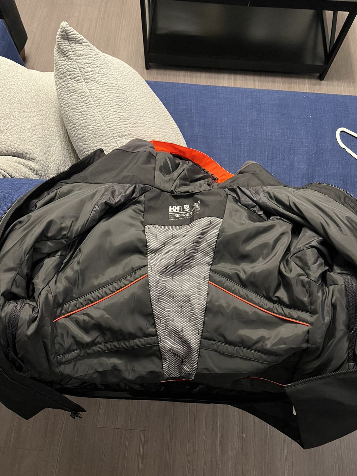 Helly Hansen Garibaldi 2.0 insulated Ski Jacket Men Color Black Size 2XL. NEW image 6