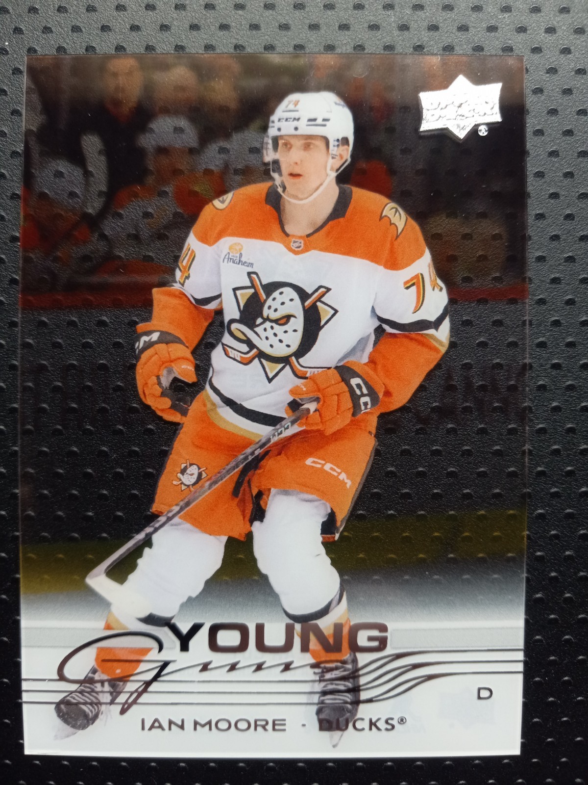 2025-26 Upper Deck Series 1 Young Guns Clear Cut #232 Ian Moore Rookie Card