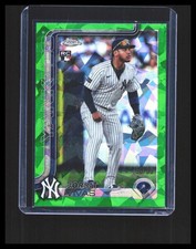 2025 Jorbit Vivas Rookie Card - Topps Chrome Green Ice /99 #USC113 Yankees