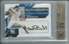 2011 ITG Heroes & Prospects Manny Banuelos AUTO RC BGS 9.5 10 AU (cracked case)