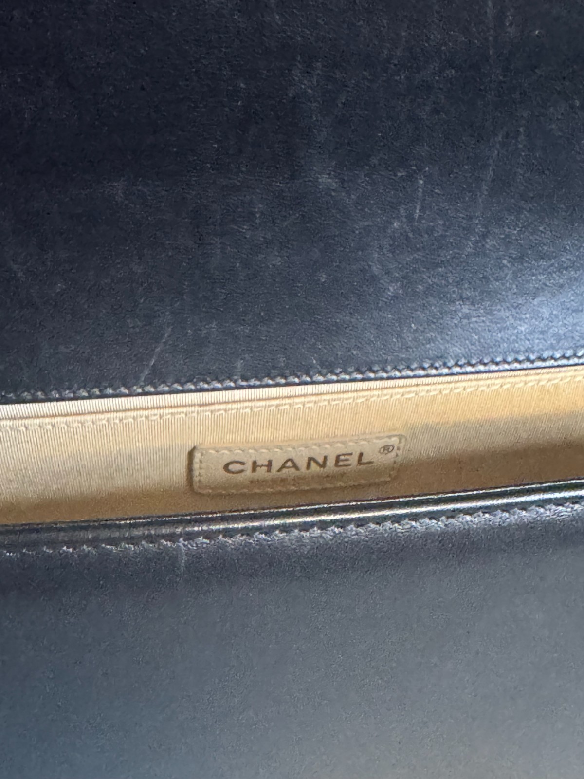 Chanel Handbag authentic medium boy - image 10