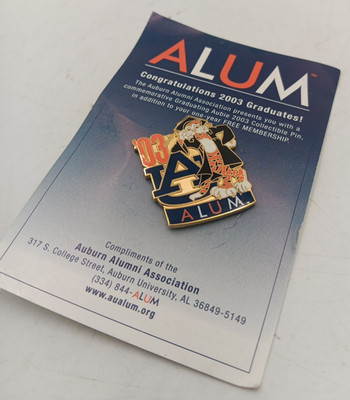 Auburn Alum Member 2003 Aubie Alumni Graduating  Lapel Pin War Eagle  Go Tigers