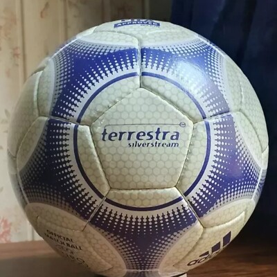 ADIDAS TERRESTRA UEFA EURO 2000 CHAMPIONSHIP OFFICIAL MATCH BALL