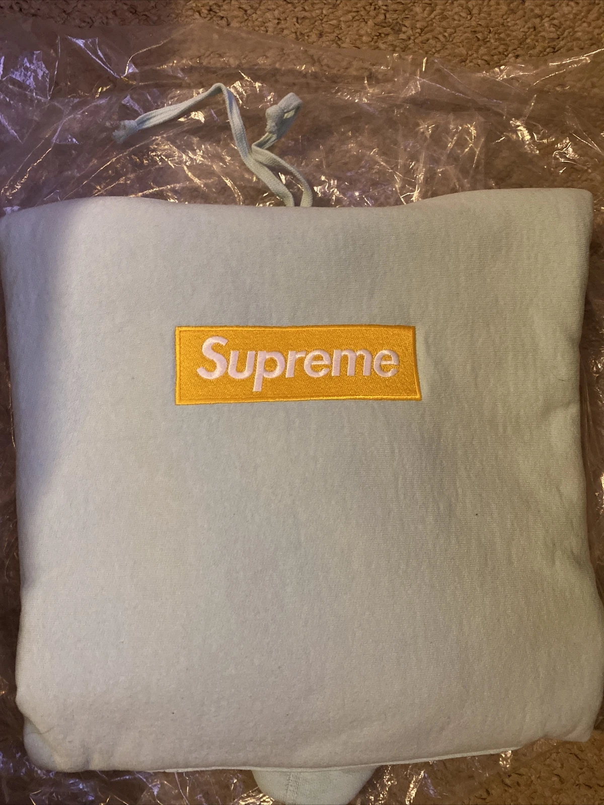 Sweat à capuche logo Supreme Box bleu bébé moyen neuf sans étiquettes