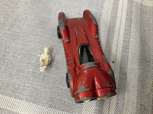 Matchbox Red Used + 3 Cars - Picture 7 of 9