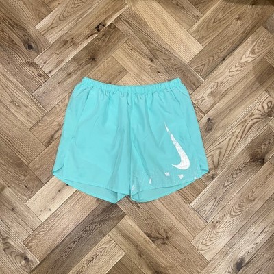 Nike Running Division Challenger Flex Stride Flash 5'' Shorts in Mint - Medium