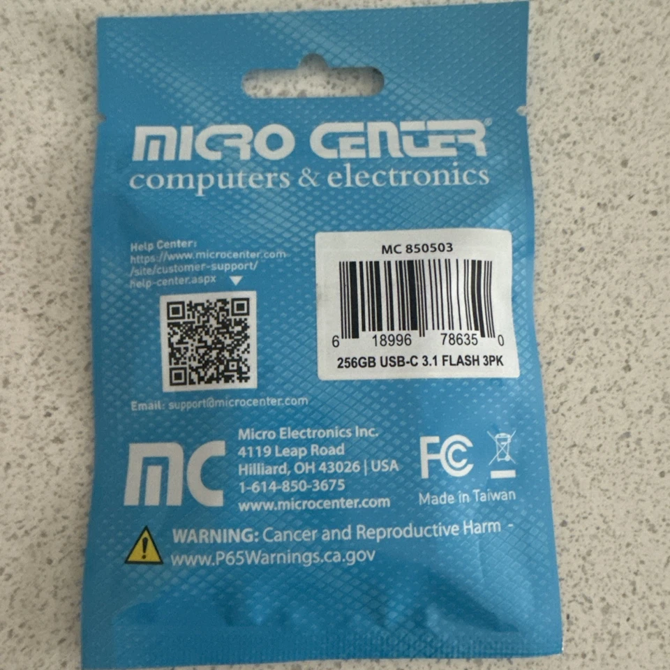 Micro Center Super Speed 256GB 3-Pack Ultra Flash Drive USB 3.0/USB3.1... - Image 2 of 2