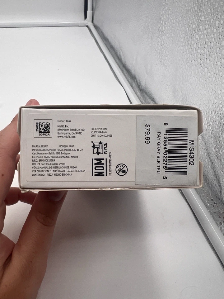 NUEVO Misfit RAY Fitness + Rastreador de Sueño Negro Gris con Baterías en Caja Abierta Foto 4 de 4