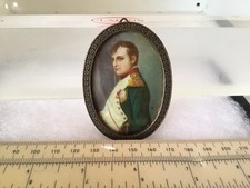MINIATURE PORTRAIT OF A NAPOLEON BONAPARTE ON A MILITARY UNIFORM ON SHELL