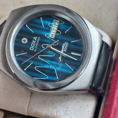 VINTAGE DOXA BY SYNCHRON STRATOQUARTZ 2000 NEW NOS NO USED BEFORE