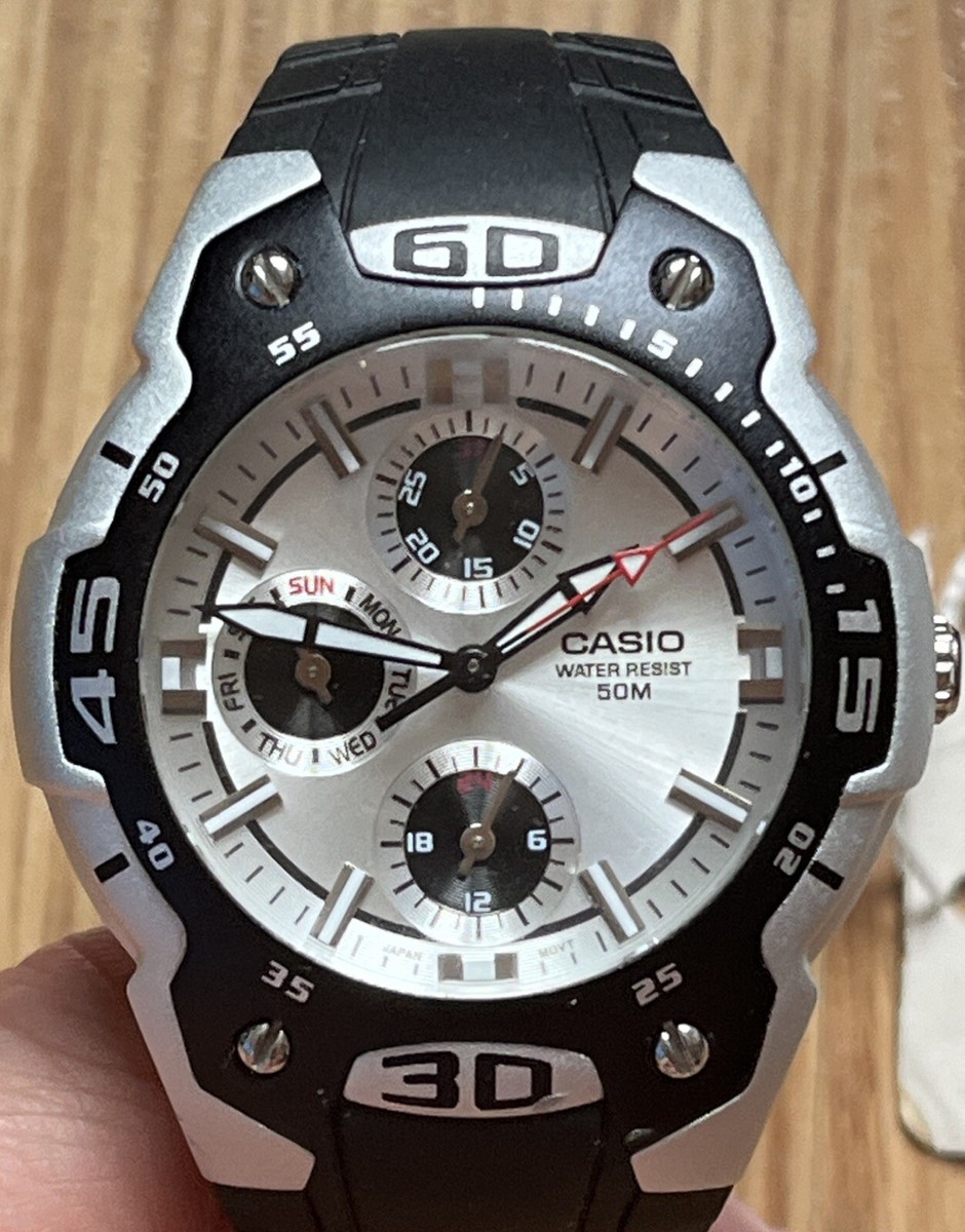 Vintage Casio 1794 Mtr-302 Men's Wrist Watch WR 5bar Blue