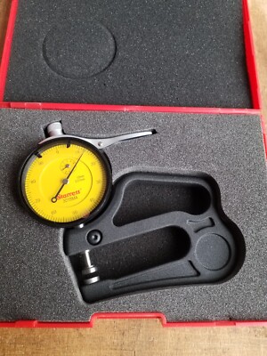 *NEU* Starrett Dickenmessgerät METRISCH Nr. 3015 Nagelneu - verpackt und verpackt