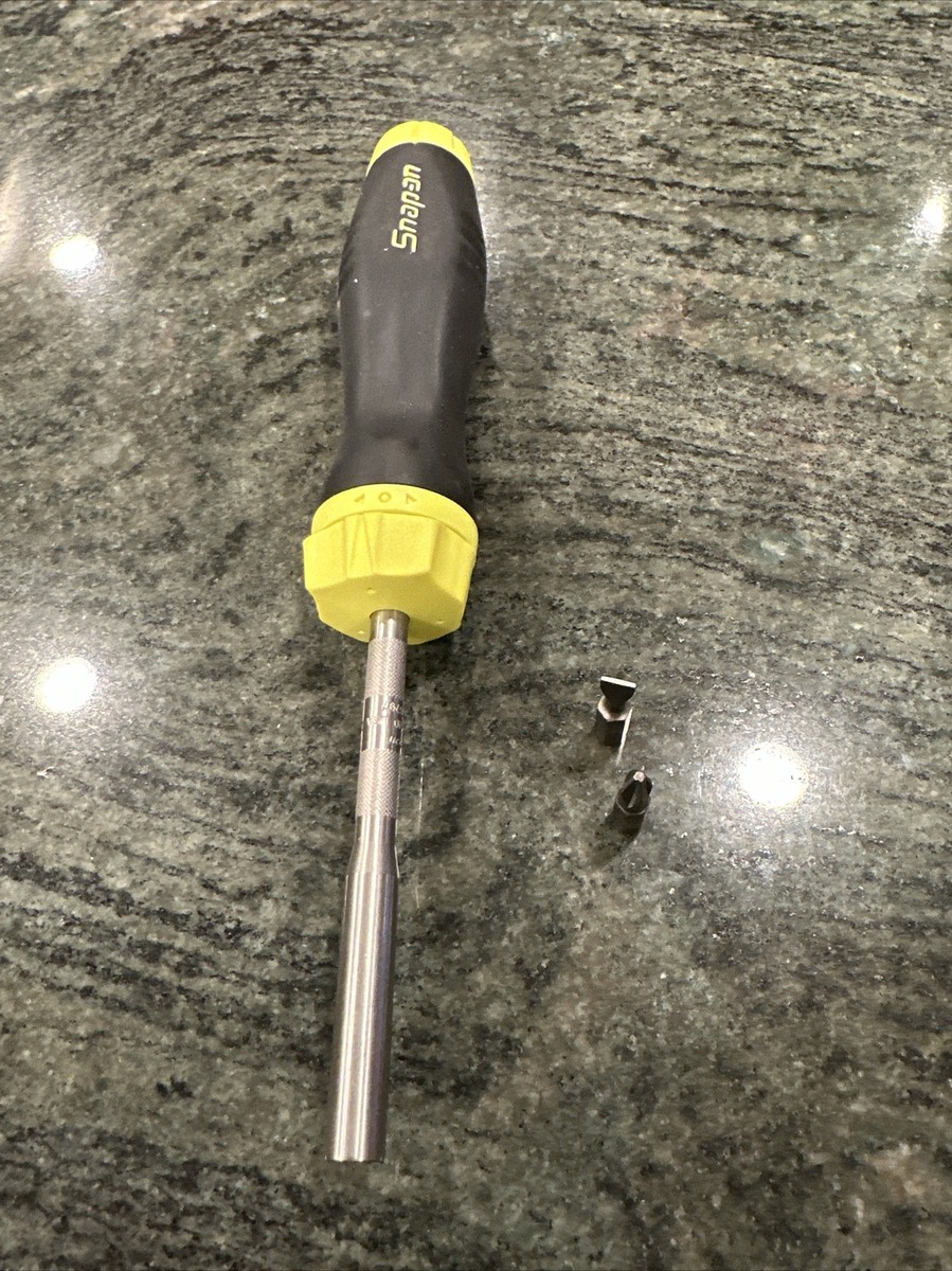 Snap On sgdmrc44bhv soft grip ratcheting screwdriver w 2 bits hi