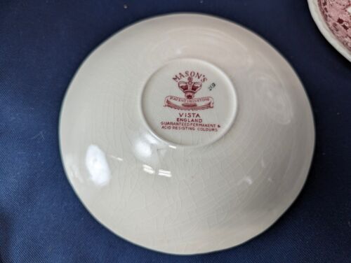 Masons Vista Pink/Red Lot Plates: 2 Dinner 4 Saucers Staffordshire VGC w Crazing - Picture 3 of 10