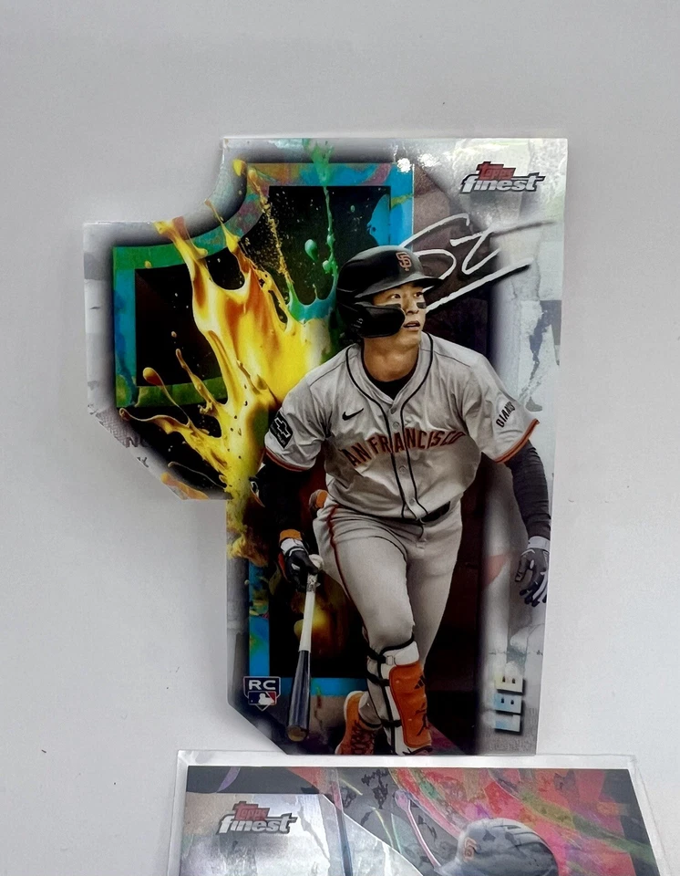 Jung Hoo Lee 2024 Topps Finest Firsts Die-Cut FFD-9 Rookie Case Hit SSP - Image 2 of 4