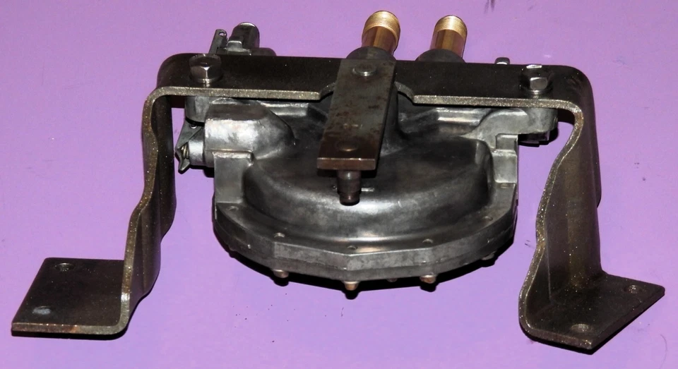 1968 1969 Lincoln Continental OEM Hydro-Wipe Wiper Motor Pump Assembly - NICE - Image 4 of 4