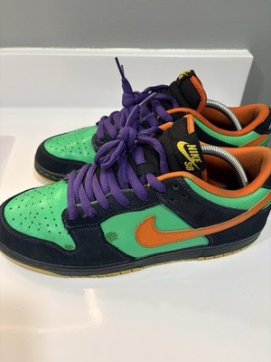SB Dunk Low Halloween Green Spark 2009  Grail/Size 9.5 Preowned No Box Authentic