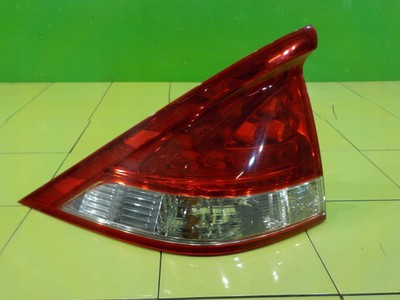 HONDA INSIGHT II 1.3 IMA AUT 11r 5D linke Rückleuchte / NI 25556