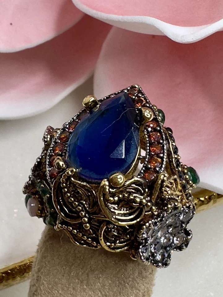 Ring. Sz 7. Fabulous Huge Ring. Black And Crystal In Silver. Big Beautiful - Image 4 of 4