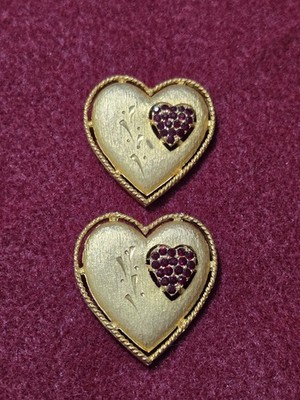 A Set  Of 2  Rhinestone Hearts Signed J.J. Vintage Gold Tone Textured Brooch