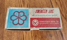 Vitantonio Rosette Set 2 Cookie Irons and 1 Handle with original box Vintage