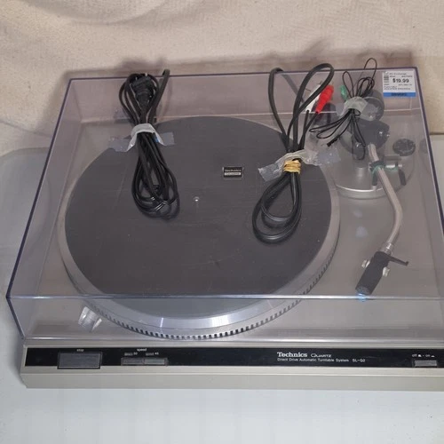 Technics SL-Q2 Quartz Direct Drive Automatic Turntable 33/45 RPM RCA