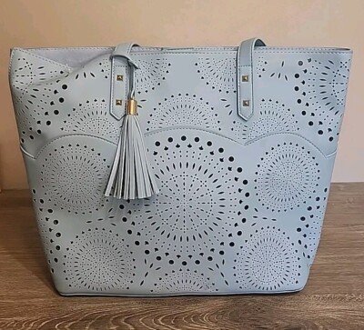 Miztique Large Shoulder Bag Cut Out Front W/bag P12