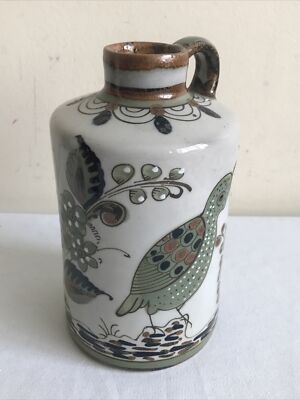 Ken Edwards Pottery 7.5