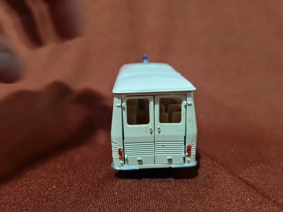 SOLIDO TONEGRAM 355 PEUGEOT J7 POLITIE PAESI BASSI SCALA 1/50. - Immagine 3 di 4