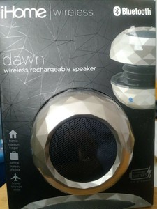 ihome rechargeable mini speaker